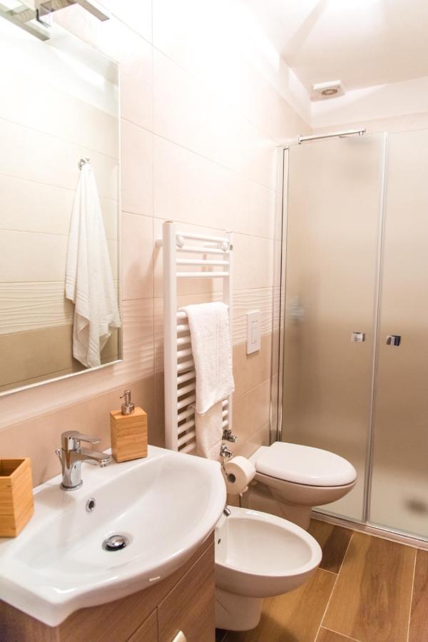 Palazzo Le Travi Hotel Bari Luaran gambar
