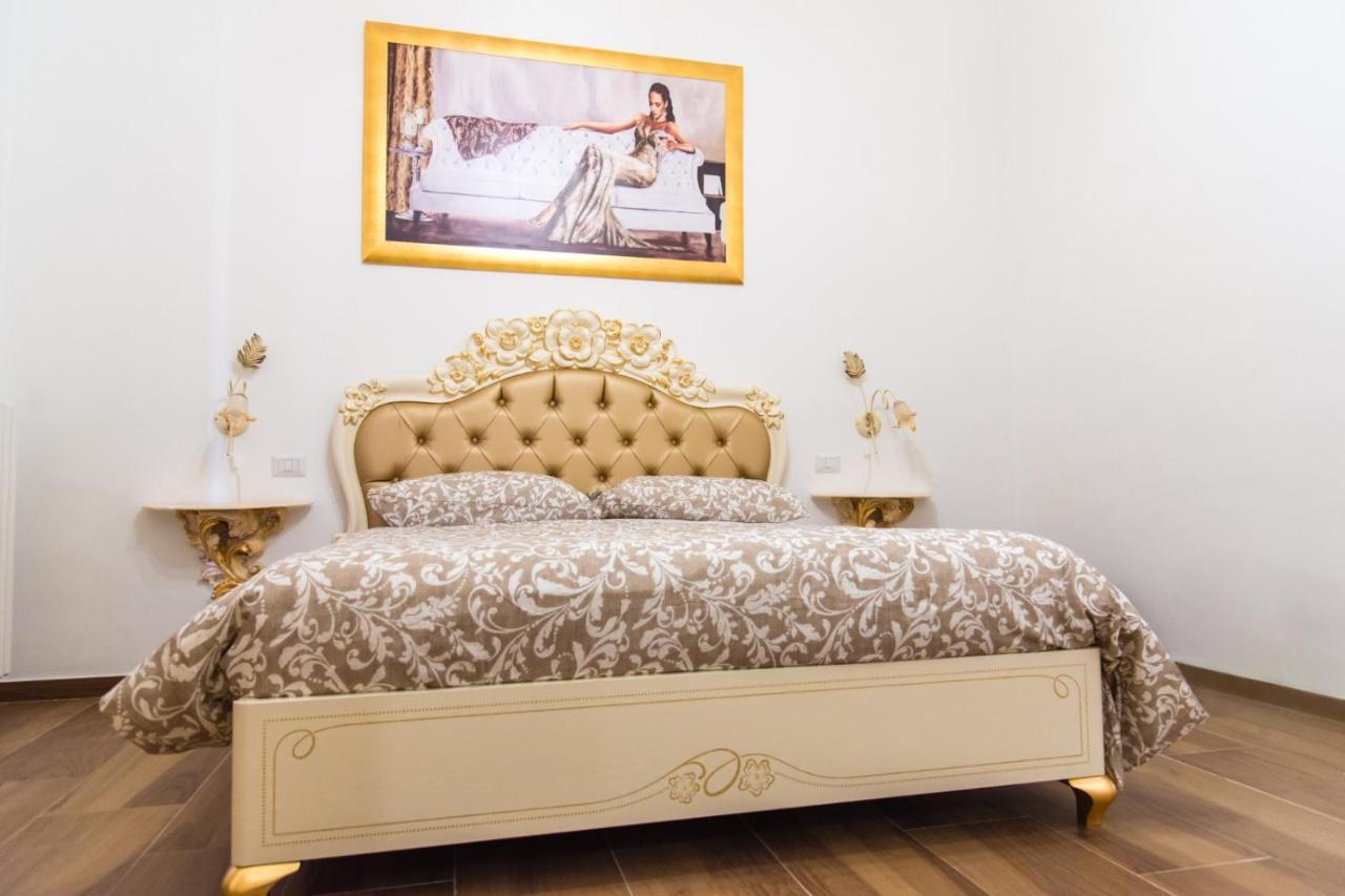 Palazzo Le Travi Hotel Bari Luaran gambar